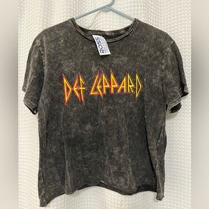 Def Leppard Cropped T-shirt